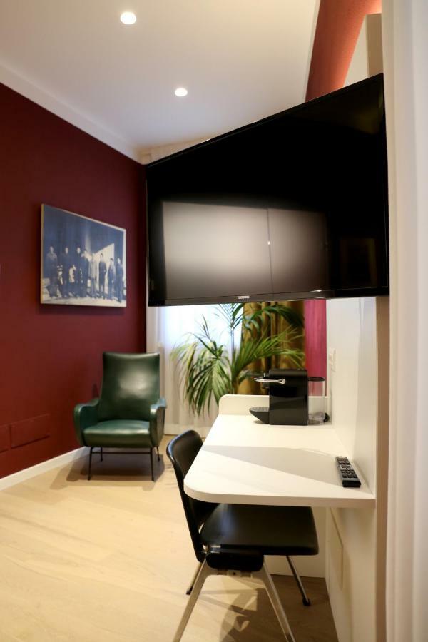 OFFICINA TESINI Guest Rooms Verona Exterior foto